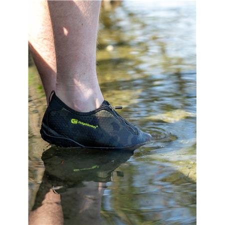 chaussures homme ridge monkey apearel dropback aqua shoes camo | armurerie de la gartempe